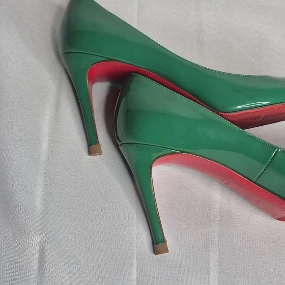 Christian Louboutin Green Patent Leather Classic Pumps EUR 36/US 6 - Picture 13 of 17